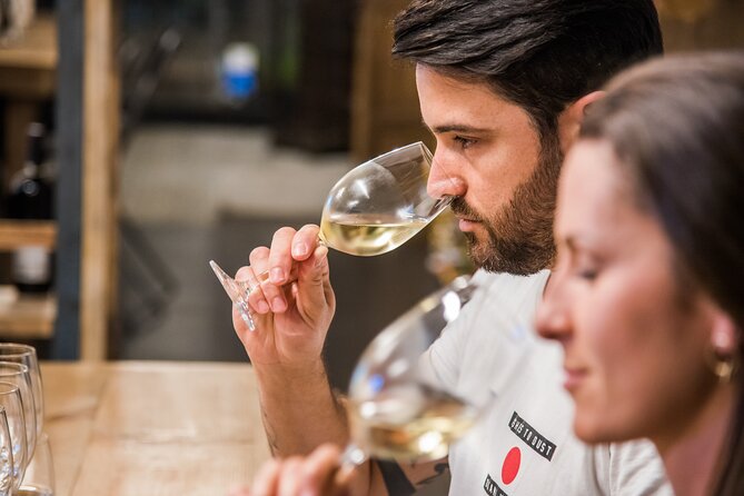 Barcelona: Wine Tasting and 5 Course Tapas Pairing Dinner - Five things worth knowing before you book