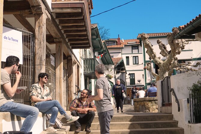 Bike tour with Pintxos & Drinks in Getxo (Scenic Bilbao Seaside) - Starting at Baster Taberna at 9:30 a.m.