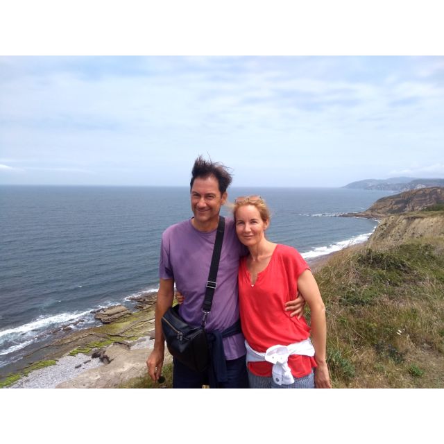 Bike with Pintxos & Drinks in Getxo. Bilbao´s scenic seaside - Puerto Viejo and the pintxos stop