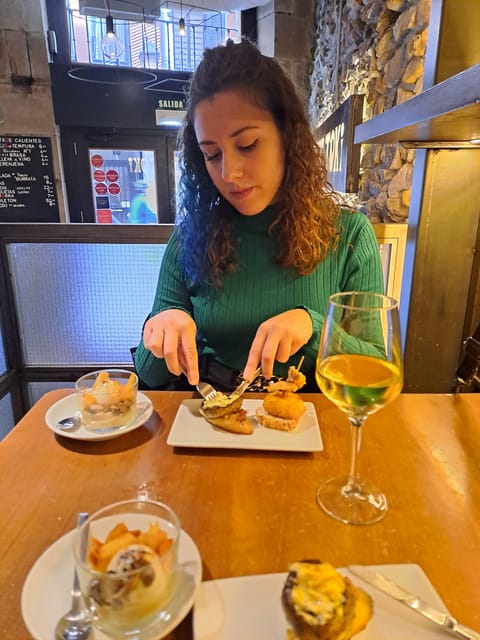 Bilbao Food Tour with Pintxos & Drinks with a Local - Why pintxos are the right way to meet Bilbao