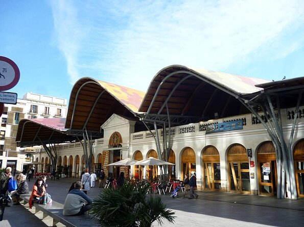 Boqueria & St Caterina Markets with Food & Tapas Small Group Tour - Key points to know before booking