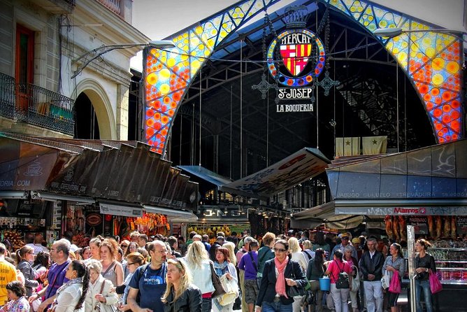 Boqueria & St Caterina Markets with Food & Tapas Small Group Tour - Starting at Plaça Reial at noon