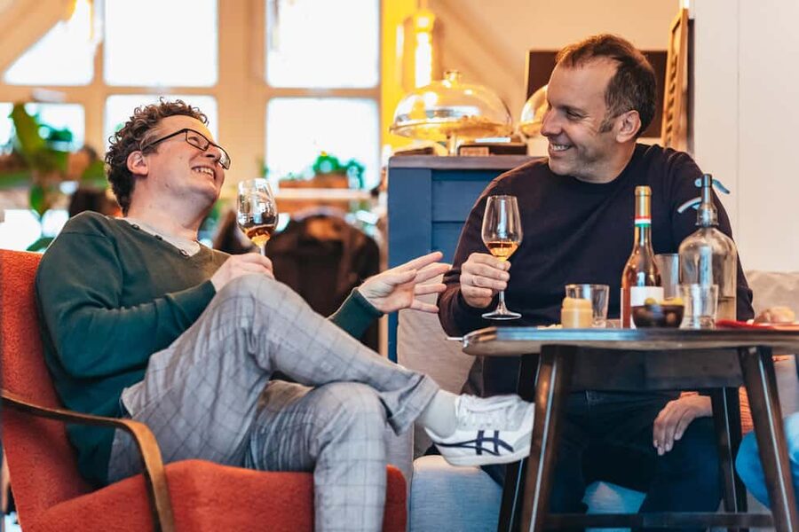Budapest: Hungarian Wine Tasting with 8 Wines and Tapas - Cserszegi fűszeres and the white-wine flight