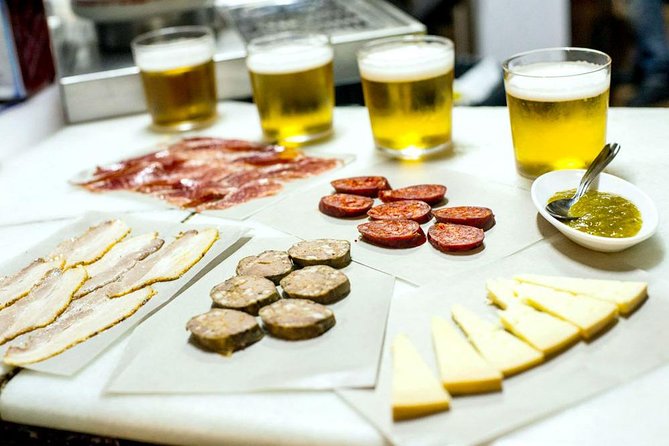 Cadiz: 3-Hour Tapas Tour - What a typical bar-to-bar evening looks like
