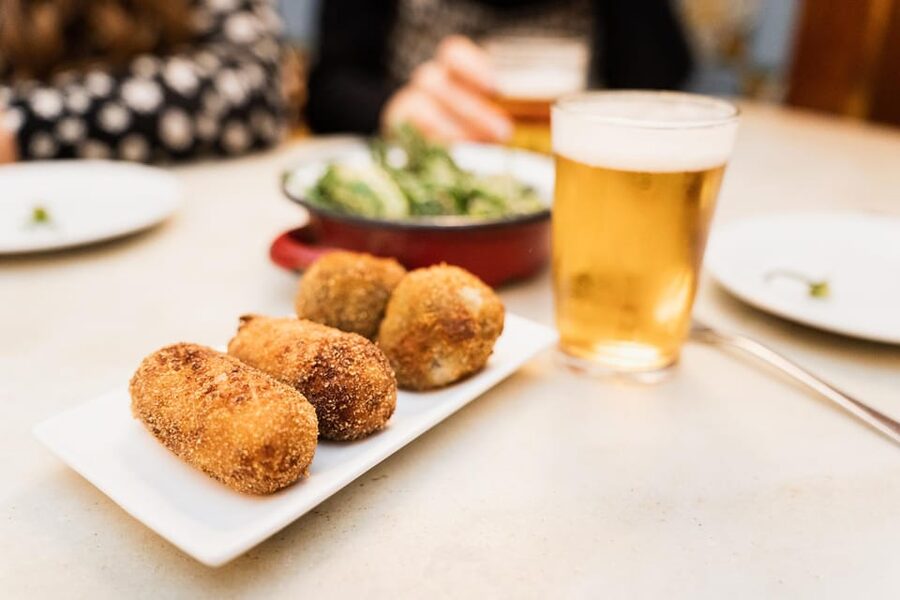 Cadiz Food Tour with Tapas & Drinks with a Local - Chicharrón, Cádiz-style