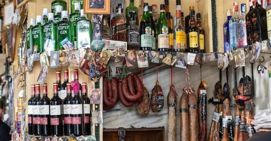 Cádiz: Local Tapas Experience - What the guide adds to the meal