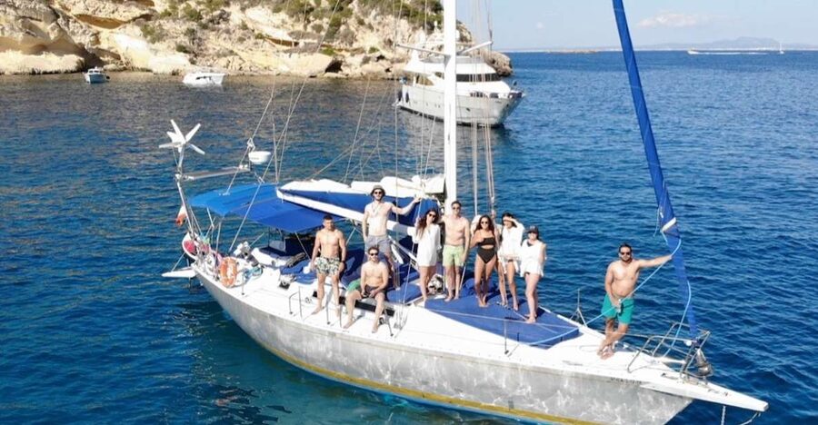 Can Pastilla: Sailboat Tour with Snorkeling, Tapas & Drinks - Boarding at Sant Antoni de la Platja