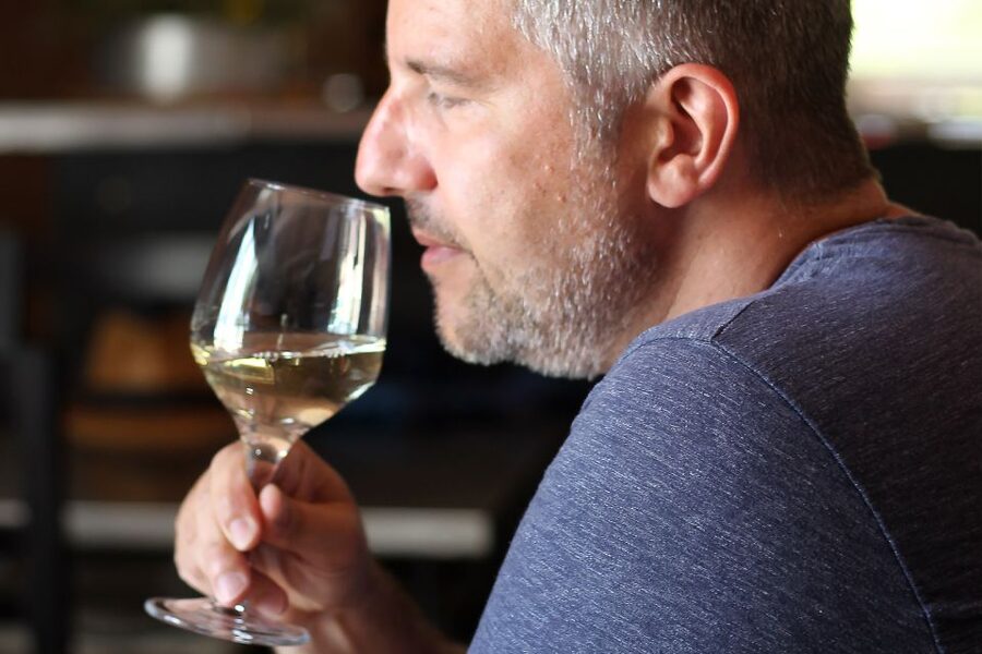 Carvoeiro/Portimão/Alvor: Wine Tour w/ Tasting, Tapas, Music - What You Need to Know Before Booking
