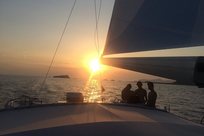 Catamaran sailing at sunset with tapas Palma de Mallorca - Is $91.39 a fair price?