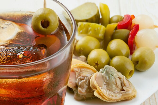 Culinary tour "Tapas & Wines" in Madrid - Starting near Madrid’s History Museum