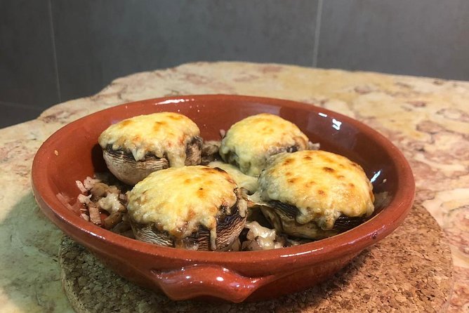 DINNER OR TAPAS in a Poruguese Home - Is $114.14 a fair price?