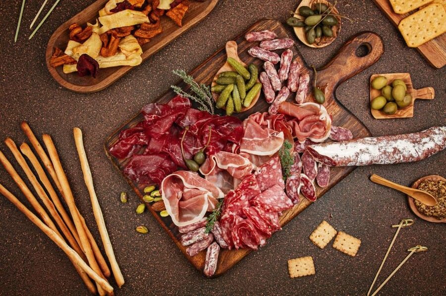 Discover the best "Wines and Tapas in Madrid". - El Anciano Rey de los Vinos and the culture of a Madrid tavern