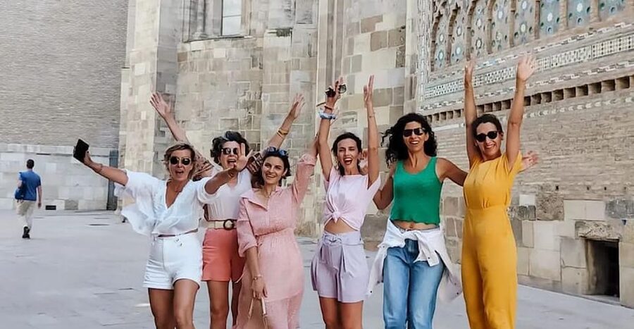 Discover Zaragoza: Complete tour + wine and tapas - Aljafería Palace: Zaragoza’s grand opening chapter