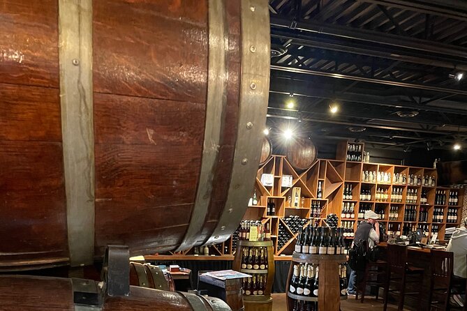 Downtown Santa Fe Walking Wine, History, & Tapas Tour - Who will enjoy this most?