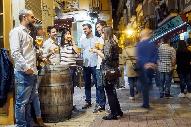 Evening traditional tapas walking tour in old Zaragoza center - Seeing Zaragoza through its market