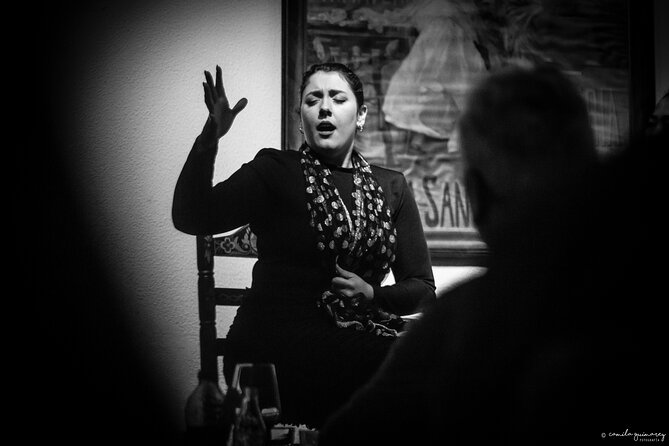Flamenco Show in Seville at Bar and Tapas - Choosing Between the 6:00, 7:30, and 9:00 Shows