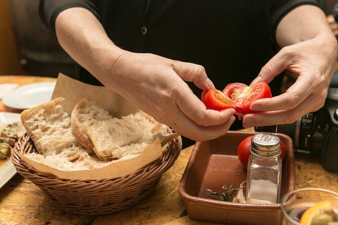 Food and Market Tapas Tour - Bodega del Born finishes with Catalan character