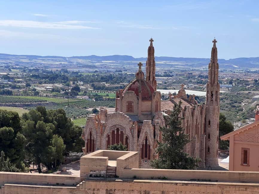 From Alicante: Winery Tour and Wine Tasting with Tapas - At a glance