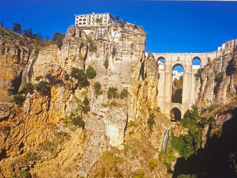 From Estepona: Ronda, private transport, cafe, bullring, tapas, drinks - Why Ronda works so well as a private day trip