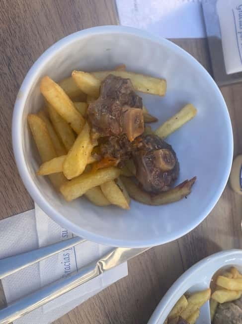 From Marbella: Ronda, private transport, cafe, bullring, tapas, drinks - Tapas, local wine, and a proper pause