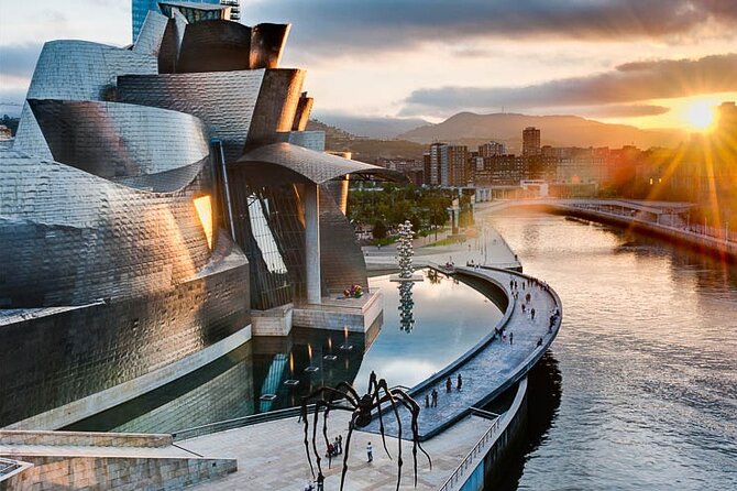 Full-day private Bilbao tour (Guggenheim museum & full pintxo lunch included) - Why this route makes sense in Bilbao