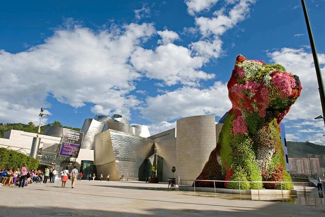 Full-day private Bilbao tour (Guggenheim museum & full pintxo lunch included) - Ribera Market and the ingredients of Basque food