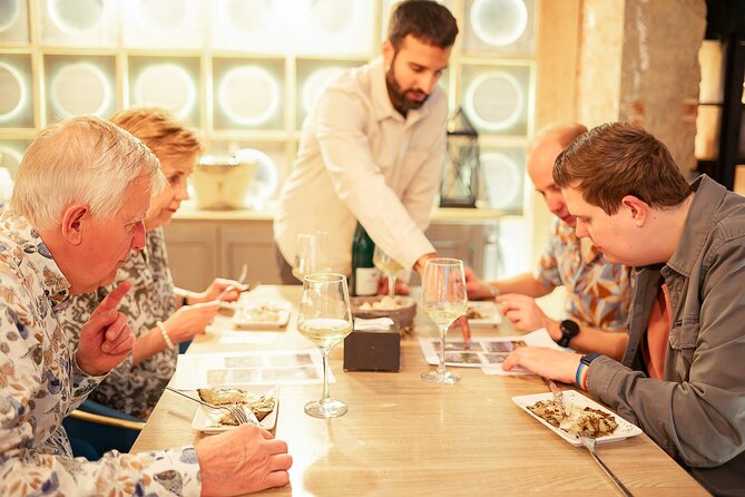 Gourmet Pintxos & Premium Wines small groups Food Tour - Key points at a glance