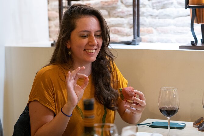Gourmet Pintxos & Premium Wines small groups Food Tour - Why pintxos make a smart first meal in Bilbao