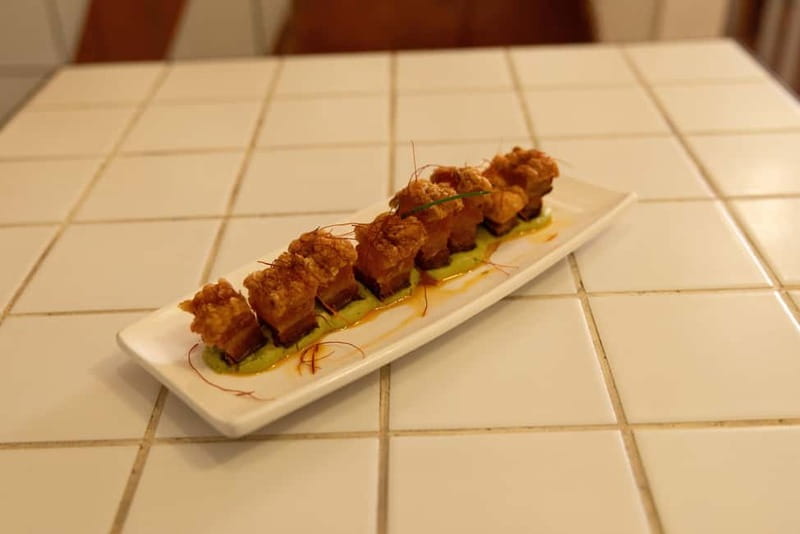 Gourmet Tapas: Local Tasting Menu at a Hidden Restaurant in Barcelona - Choosing the main course: beef, pork brioche, or veggie tacos