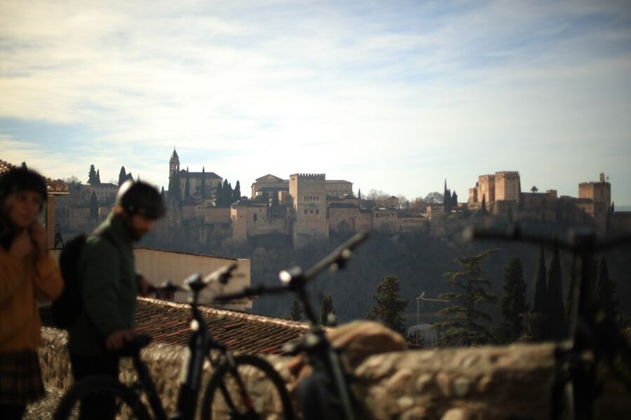 Granada: Highlights & Viewpoints eBike Tour with Tapas Break - Albaicín, the city’s uphill old quarter
