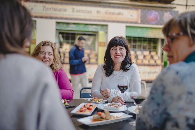 Granada Tapas and wine tour! - Key points at a glance