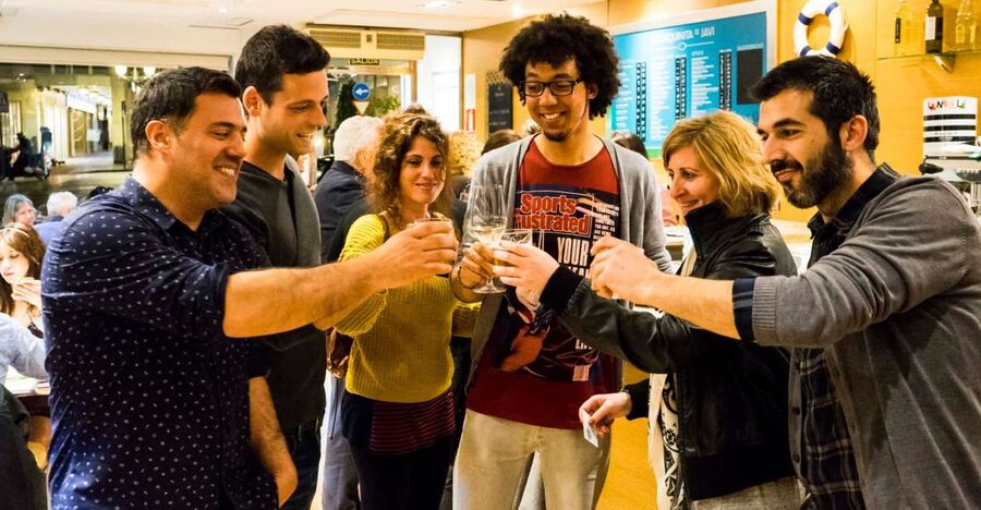 Granada: Tapas Crawl - Stop Two: Local Specialties and Drink Pairings