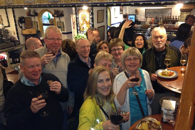 Granada Tapas Trail & Gypsy Flamenco Show - Reaching Sacromonte after dark