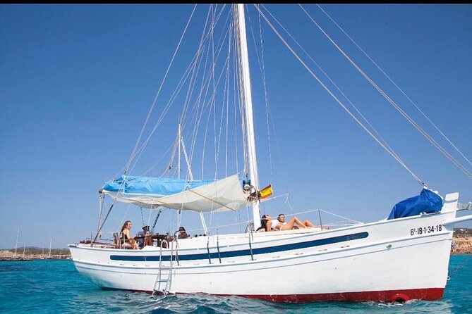 Ibiza: Private Sailboat with Tapas, Open Bar & Music - Captains Who Shape the Day