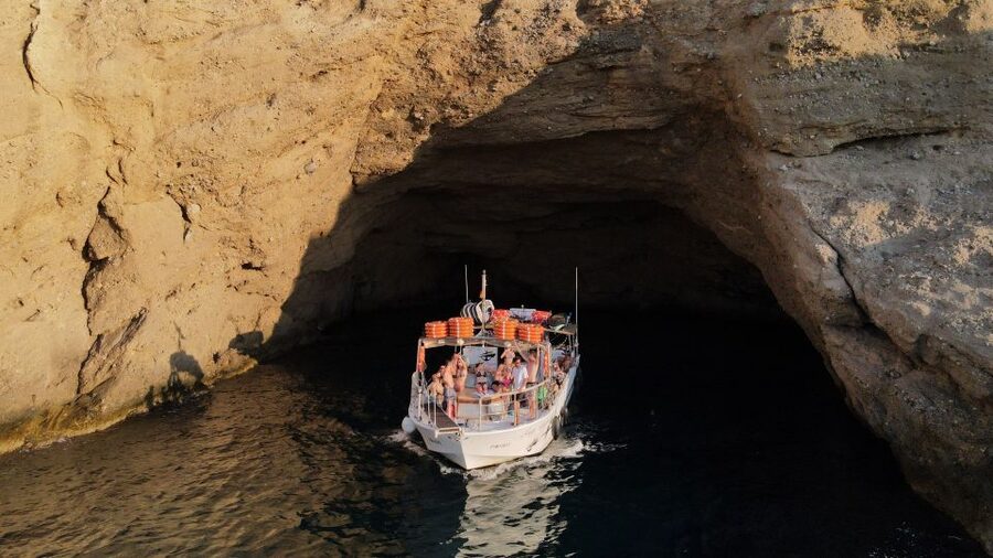 Ibiza: Scenic Cruise with Tapas and Drinks - Key points to know before you book