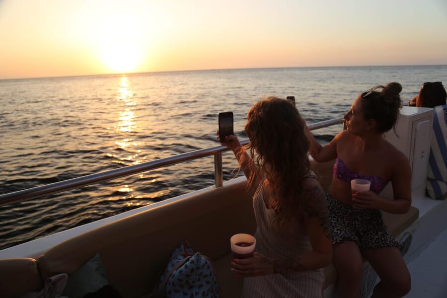 Ibiza: Scenic Sunset Cruise with Tapas and Drinks - Tapas, cava, sangria, and the easy part of the afternoon