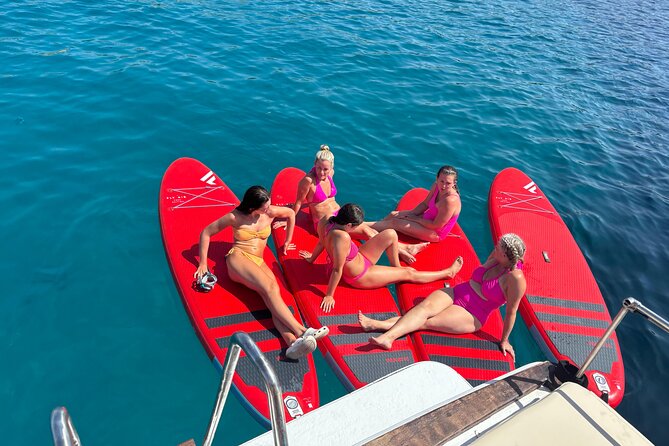 Ibiza Sunset Boat Trip Tapas and Open Bar - Who will get the most from this trip