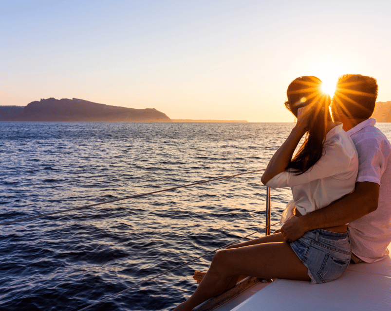 Ibiza: Sunset Private Sailboat with Tapas & Premim Open Bar - Practical details that matter on the day