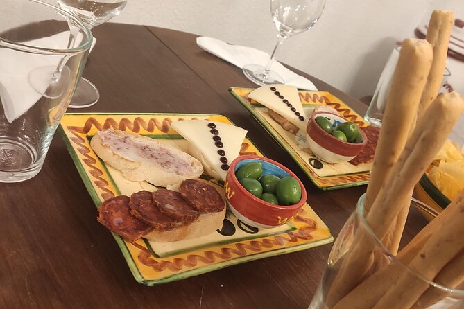 Indulge in Cordoba: Local Wines & Tapas Tasting - Four tapas that make the wines easier to understand