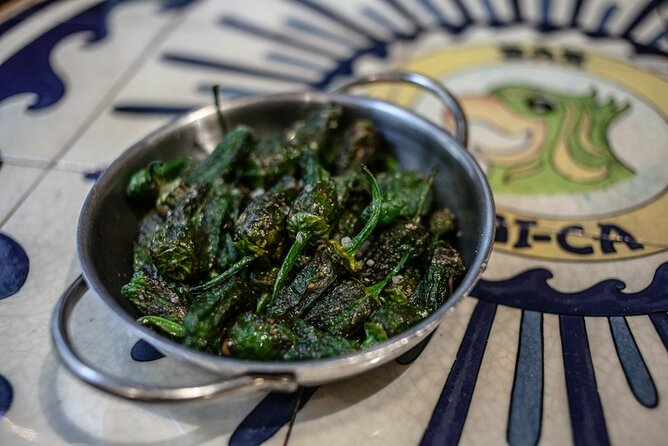 La Barceloneta Tapas & Wine & Drinks Tour in Barcelona - Timing, group size, and practical planning