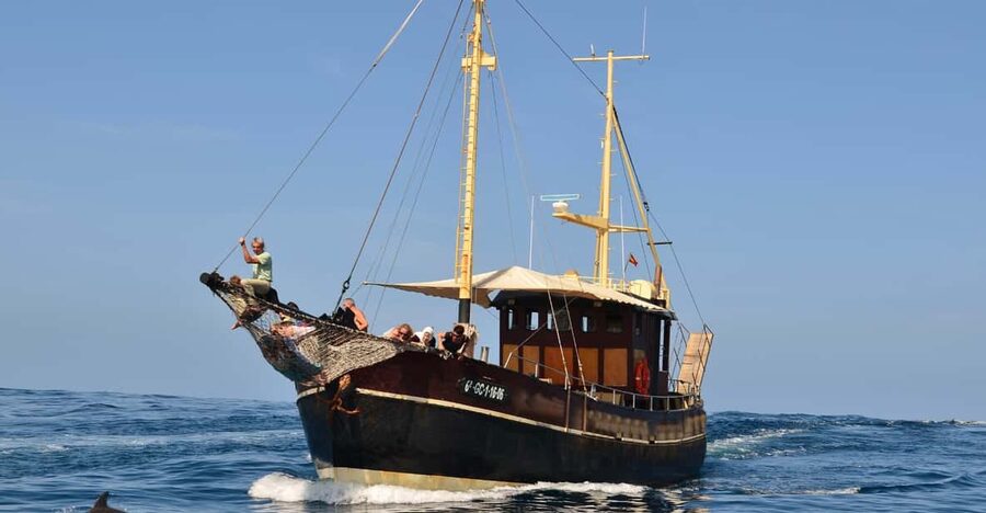 La Palma: 4-Hour Coastline Cruise with Tapas and Barbecue - Tapas lunch on deck after the swim
