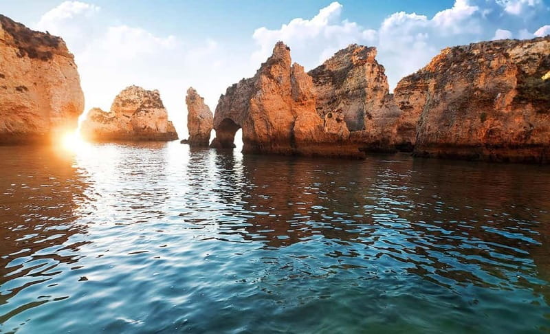 Lagos: Private Luxury Cruise with Tapas and Drinks - Tapas, Fresh Fruit, and Drinks on Board