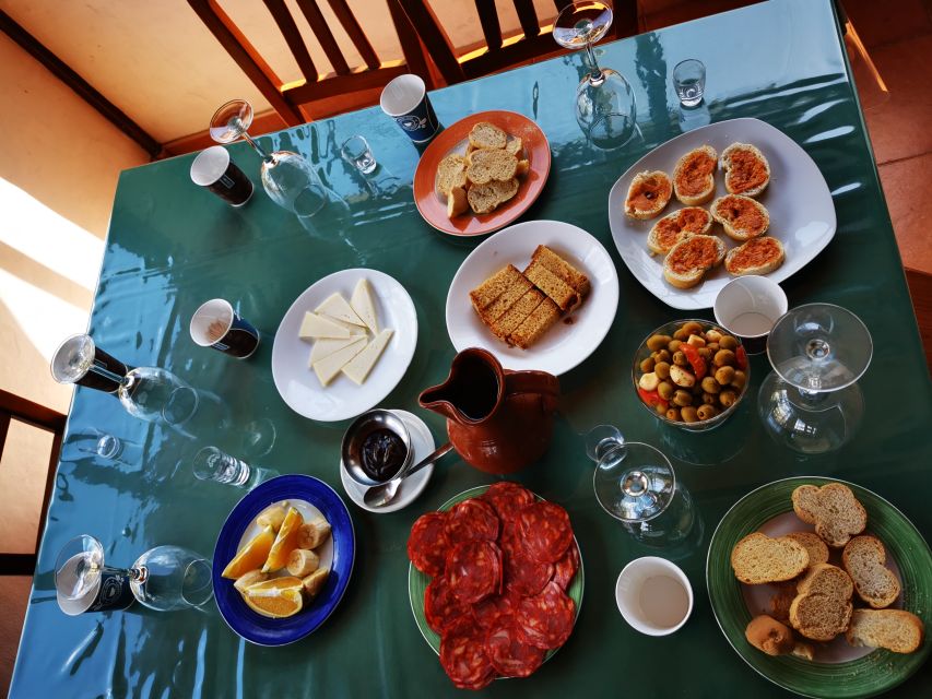 Las Palmas: 100% Local Tapas & Beach views - Why this short tapas walk works in Las Palmas