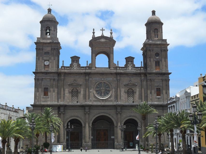 Las Palmas: Tapas and Drinks in the Beauty of the Old City - Why the local focus matters