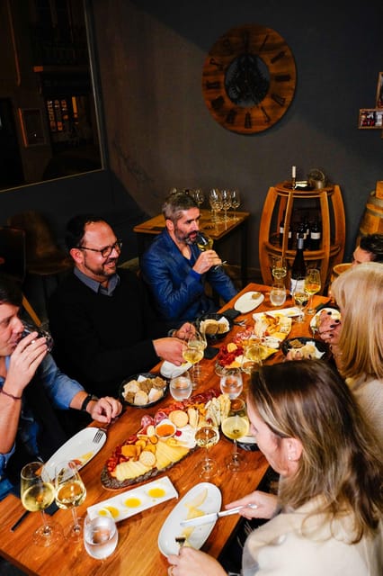 Lisbon: Premium Wine and Tapas Tasting Session - Five Portuguese wines, far from the supermarket shelf