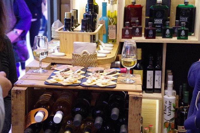 Luxury Authentic Tapas Tour - What the guides add to the day