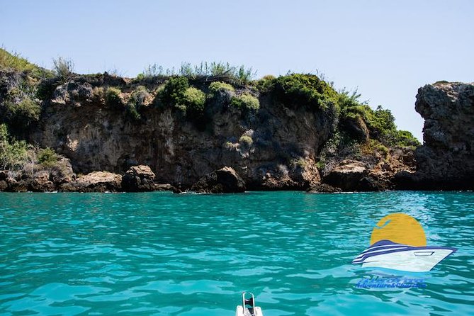 Luxury Yatch trips + Open Bar + Tapas + Paddle Surf + Snorkel - Who will enjoy this outing most?