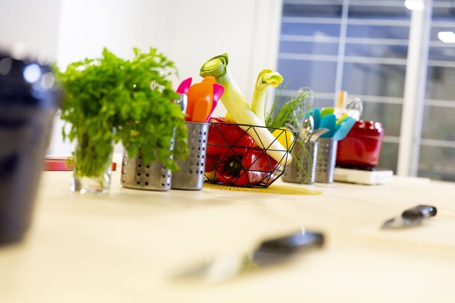 Madrid: 10 Tapas 2.5-Hour Cooking Class - The tapas: regional ideas in small portions