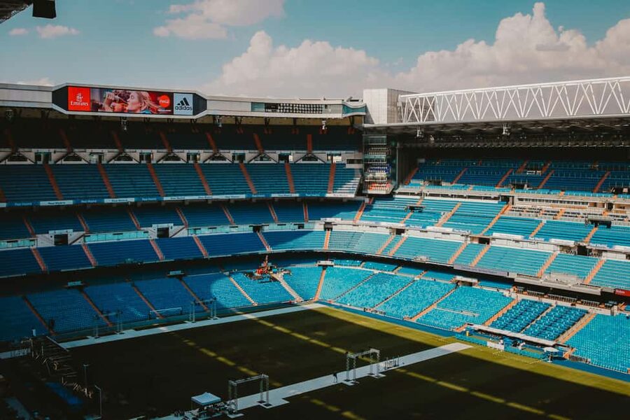 Madrid: Bernabeu Stadium and Museum Tour + Tapas - Why the Bernabéu visit feels different