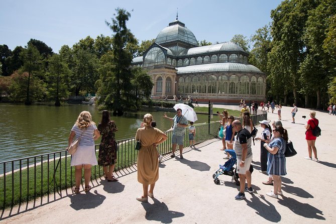 Madrid: El Retiro Park Guided Tour and Tapas - Meeting at Puerta de Alcalá at 10:00 am